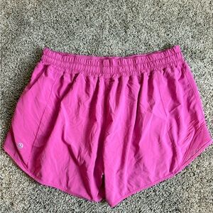 lululemon Hotty Hot Shorts Sonic Pink Size 8